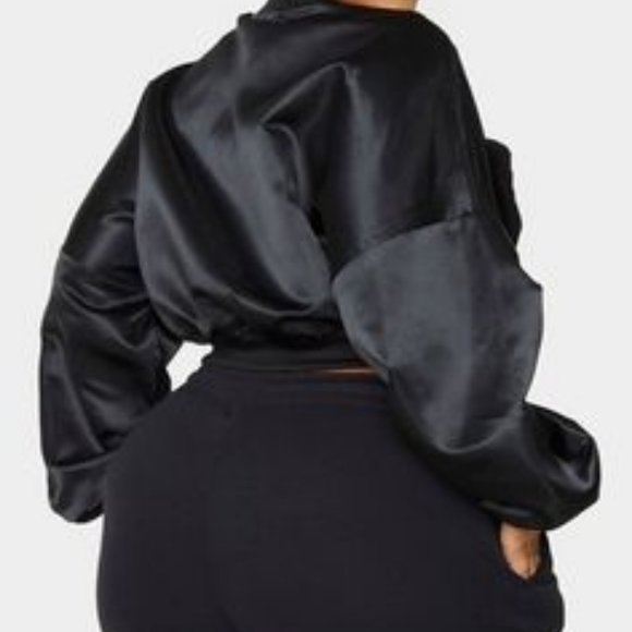 BLACK IS MINIMALIST CHIC MYSTERY BOX (10 ITEMS) - Picture 4 of 6